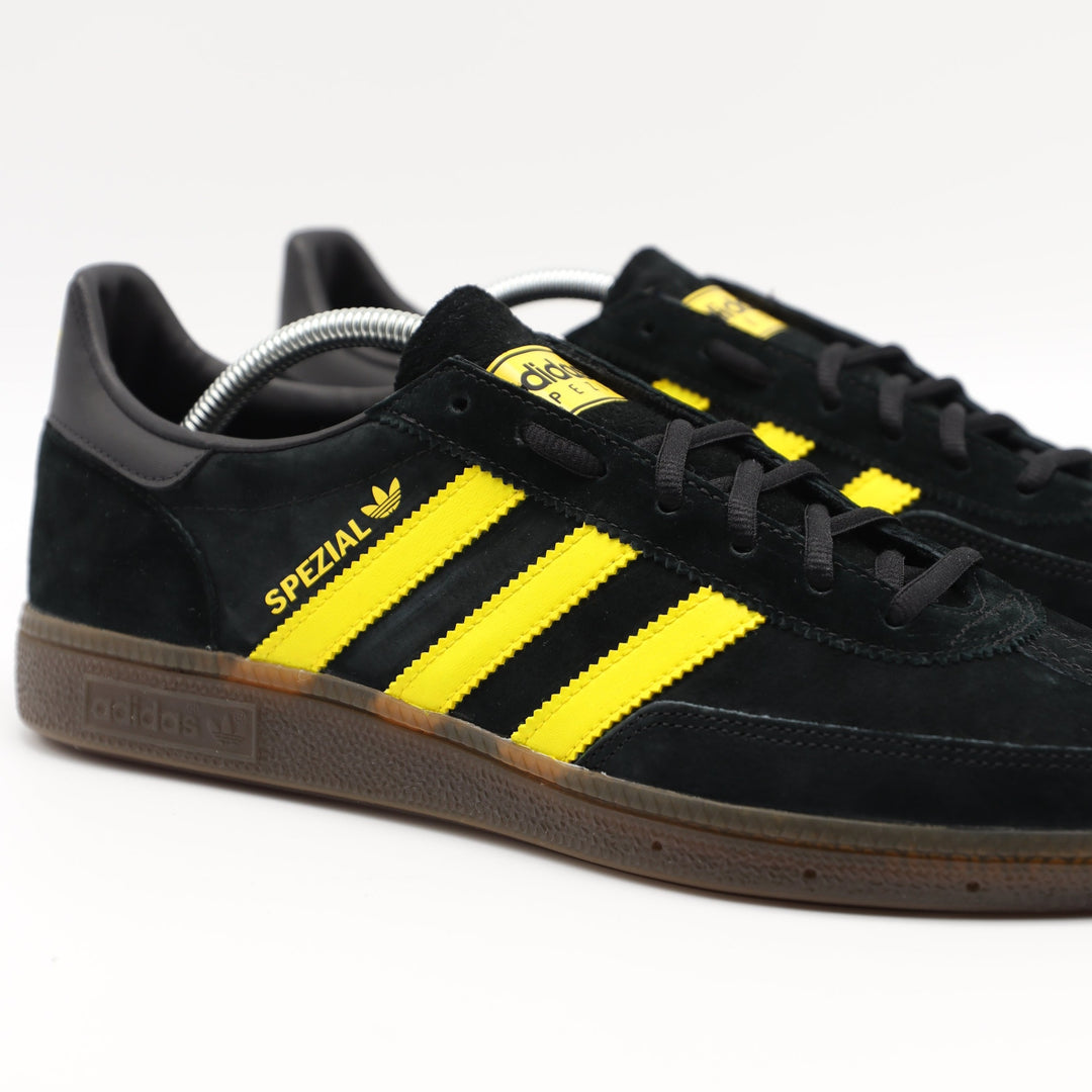 Adidas Spezial - Yellow & Black