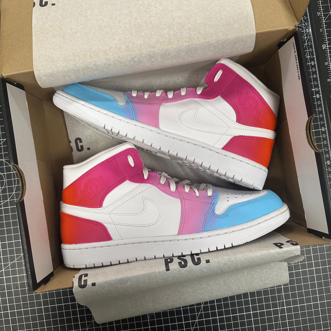 Nike Jordan 1 Mid Sunset - UK 9 / US 10