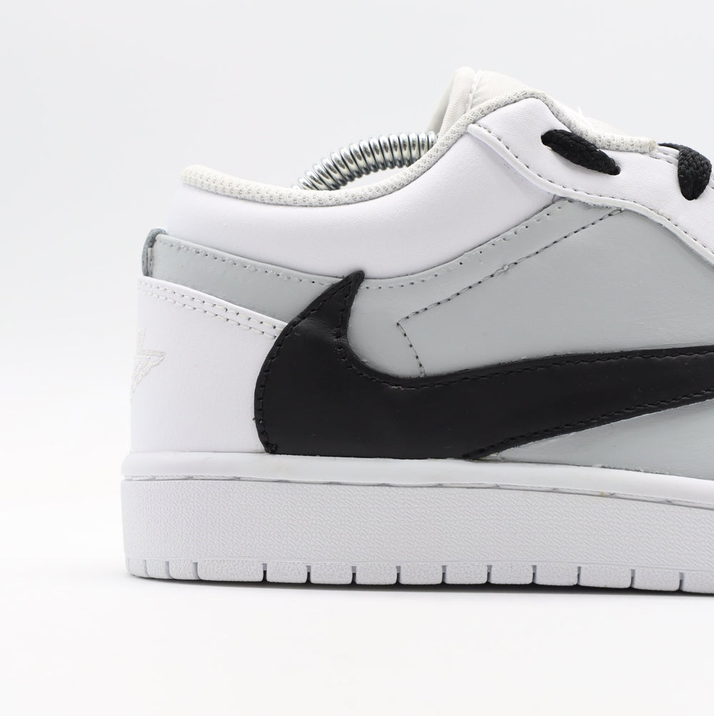 Nike Jordan 1 - Cool Grey V2