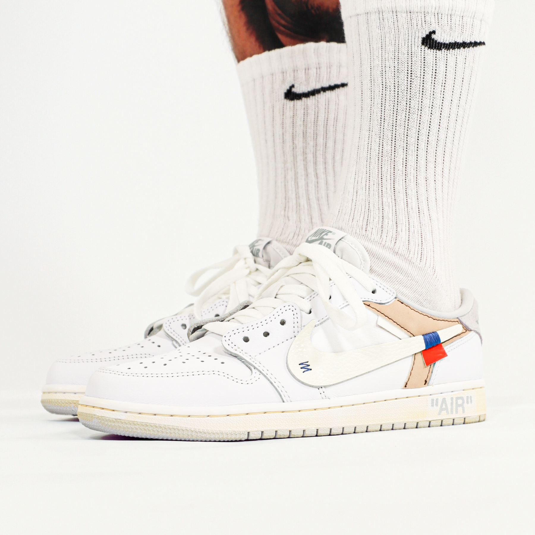 Aj1 top ow white