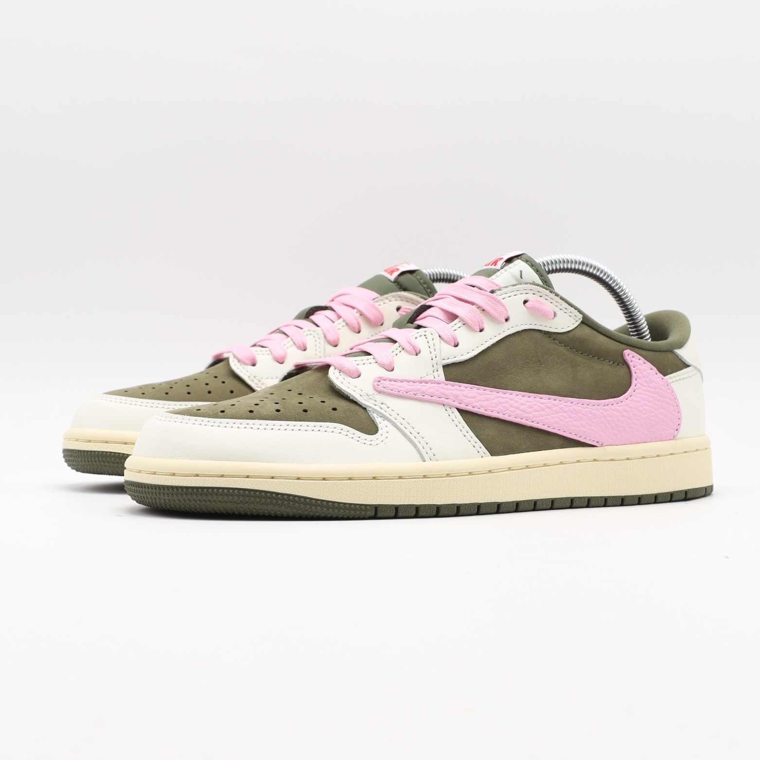 Nike Jordan 1 Retro Low OG x Travis Scott Medium Olive - Pink Touch