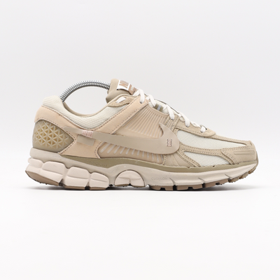 Nike Zoom Vomero - Khaki Sesame