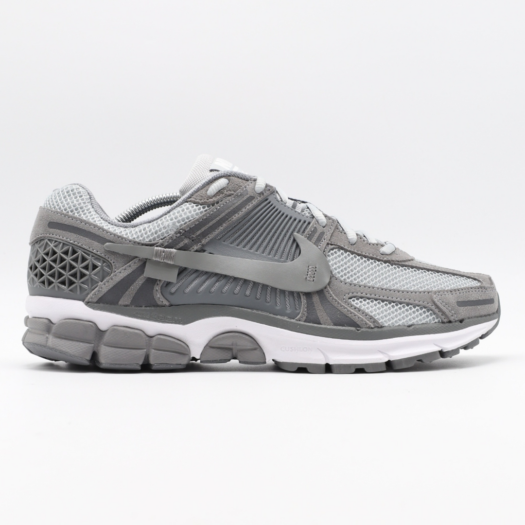 Nike Zoom Vomero - Cool Grey