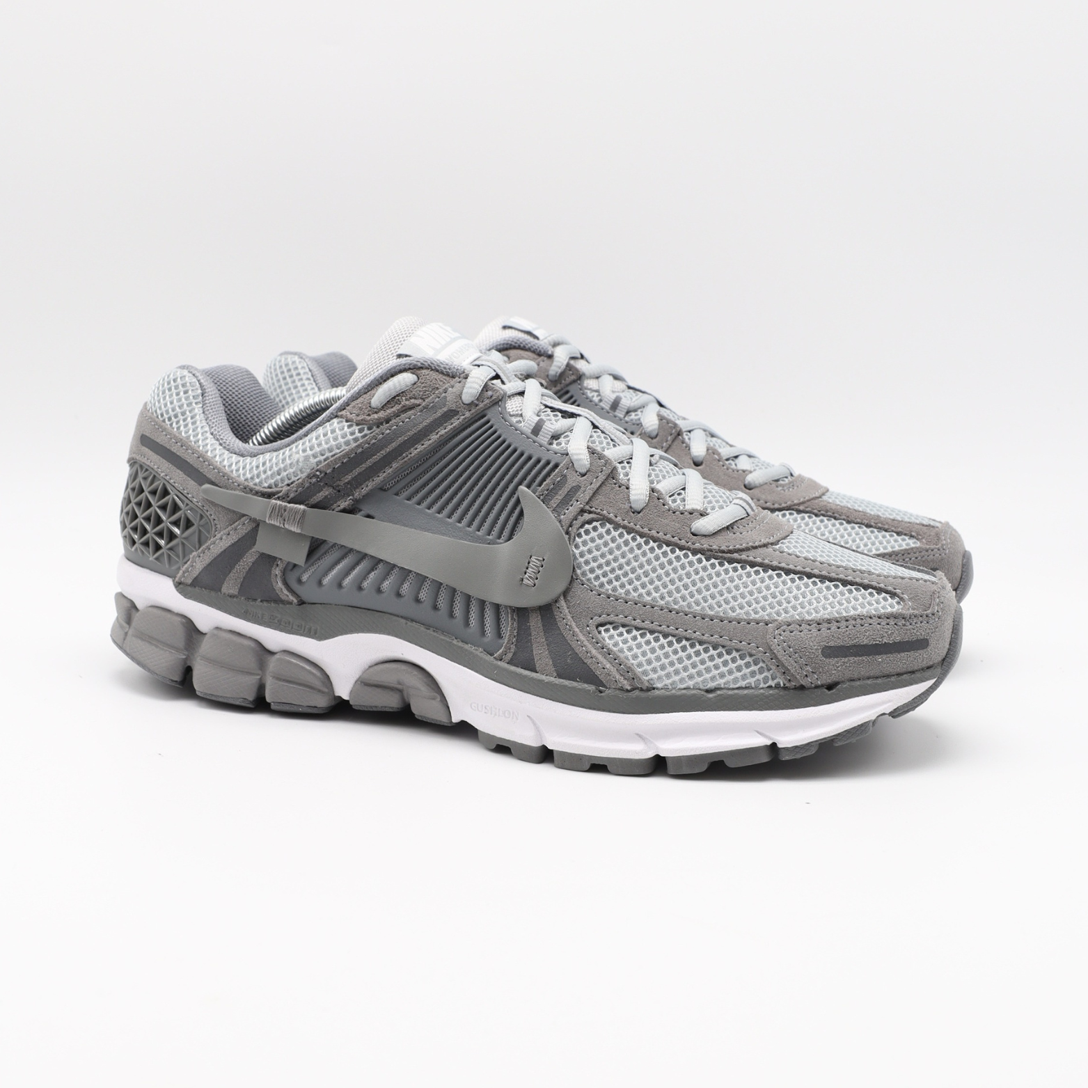 Nike Zoom Vomero - Cool Grey