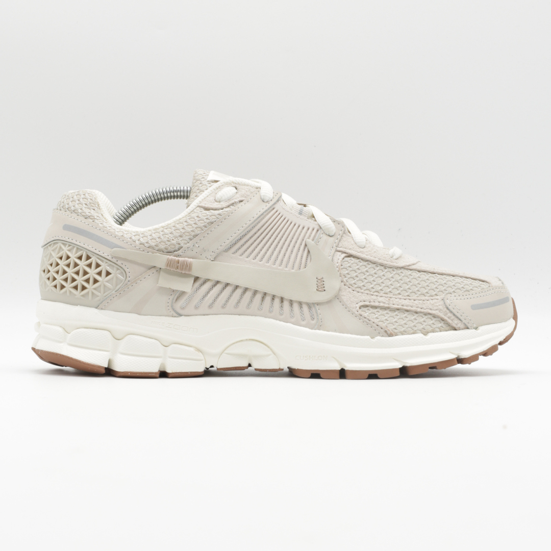 Nike Zoom Vomero - Sand