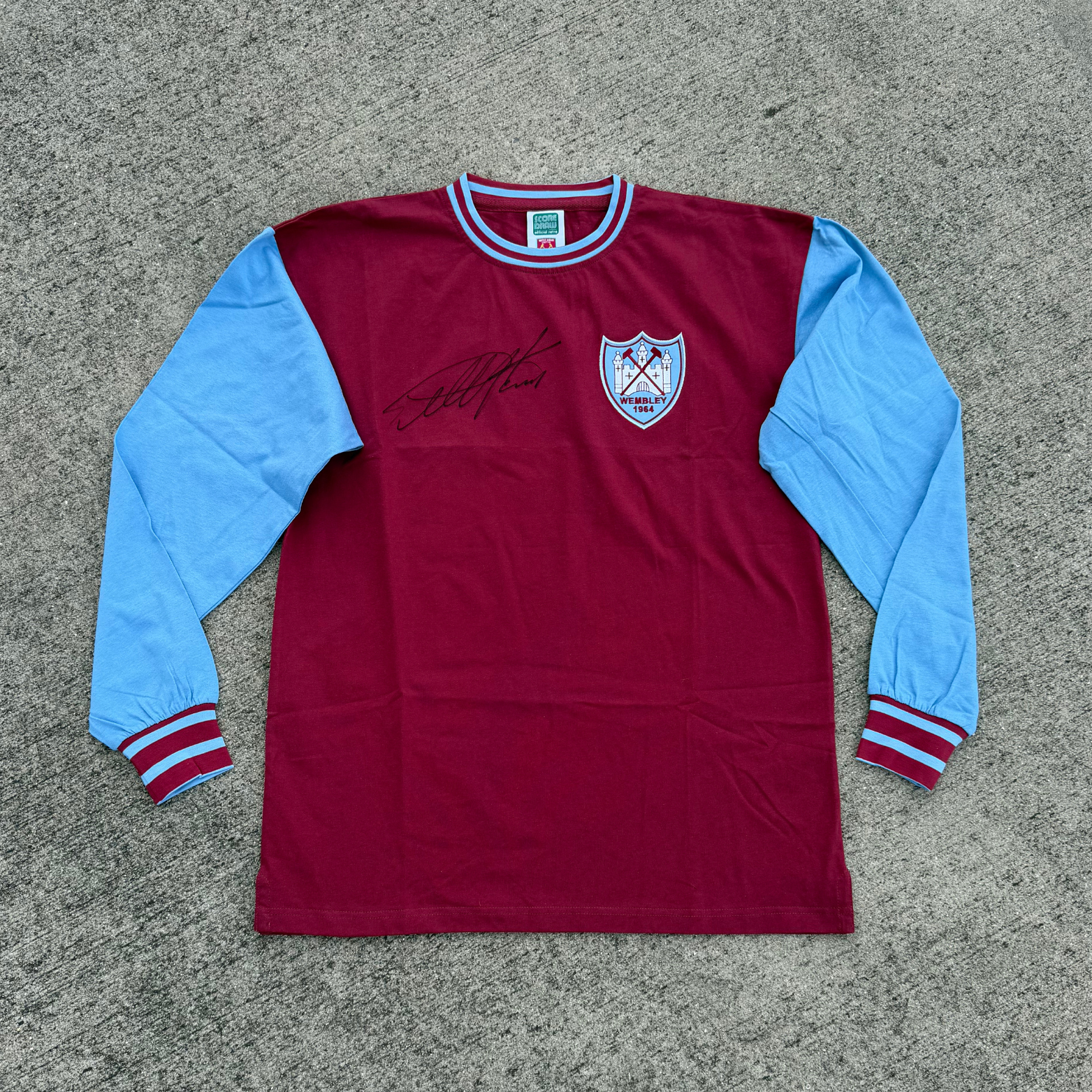 Signed 1964 FA Cup Final West Ham Shirt - Geoff Hurst