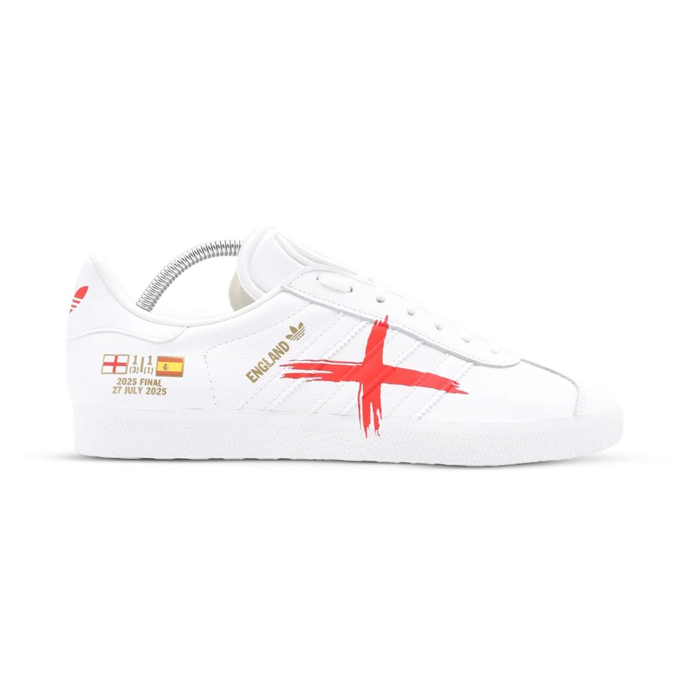 Adidas_Gazelle-2.png