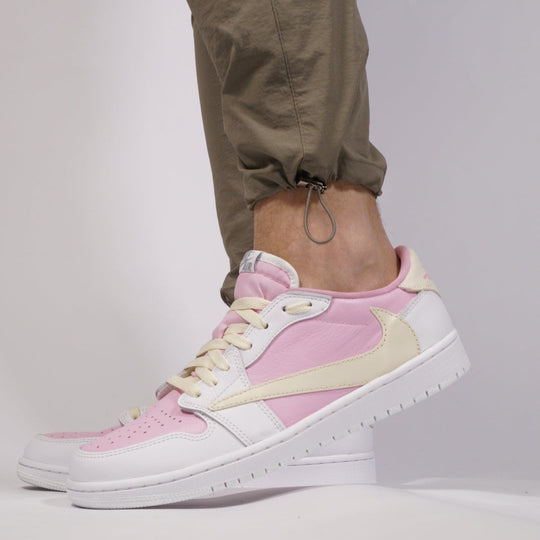 Nike Jordan 1 - Cotton Candy