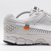 Nike Zoom Vomero - Vast Grey