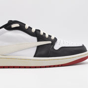 Nike Jordan 1 - Black Toe Sail
