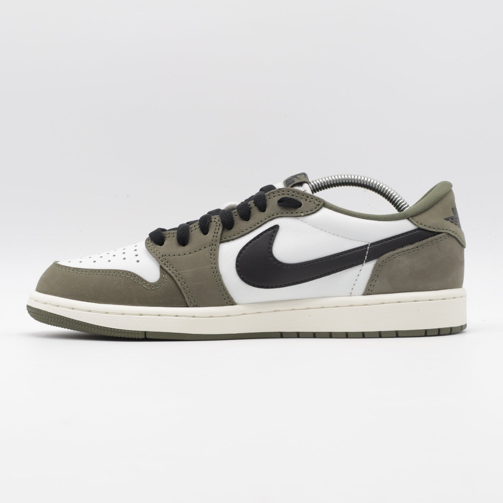Nike Jordan 1 - Khaki
