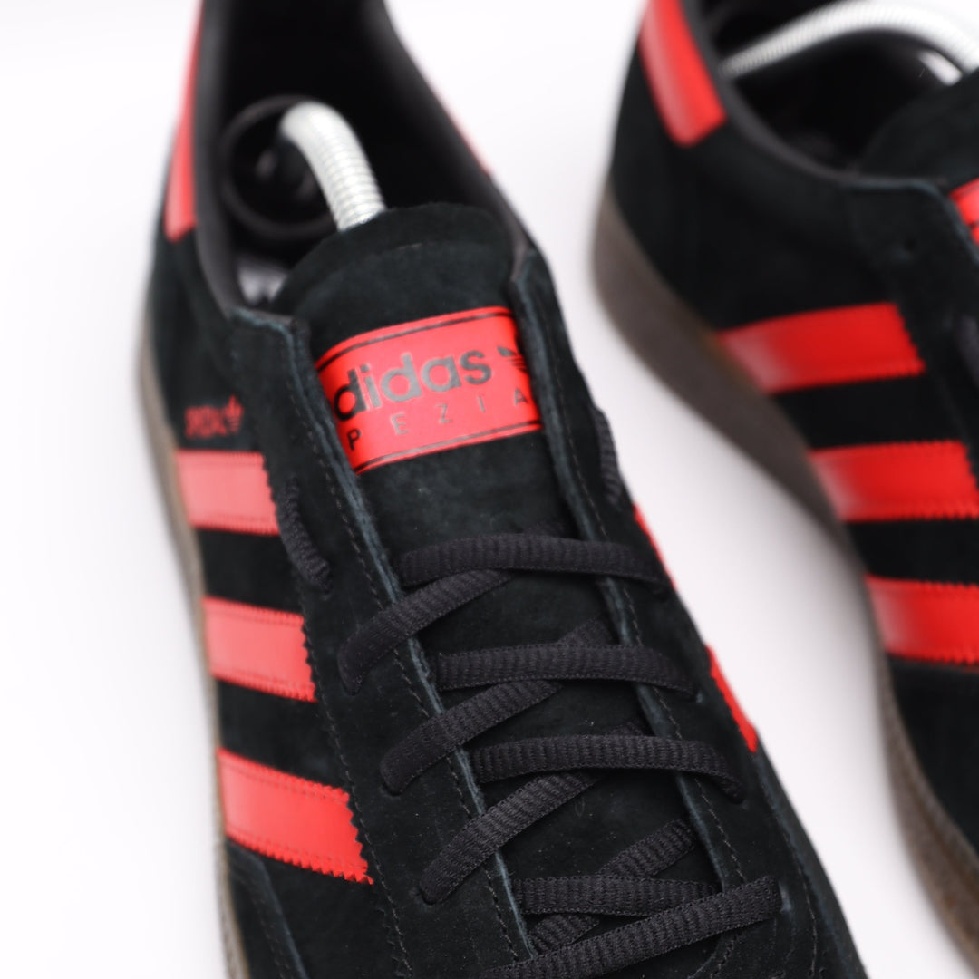 Adidas Spezial - Red & Black