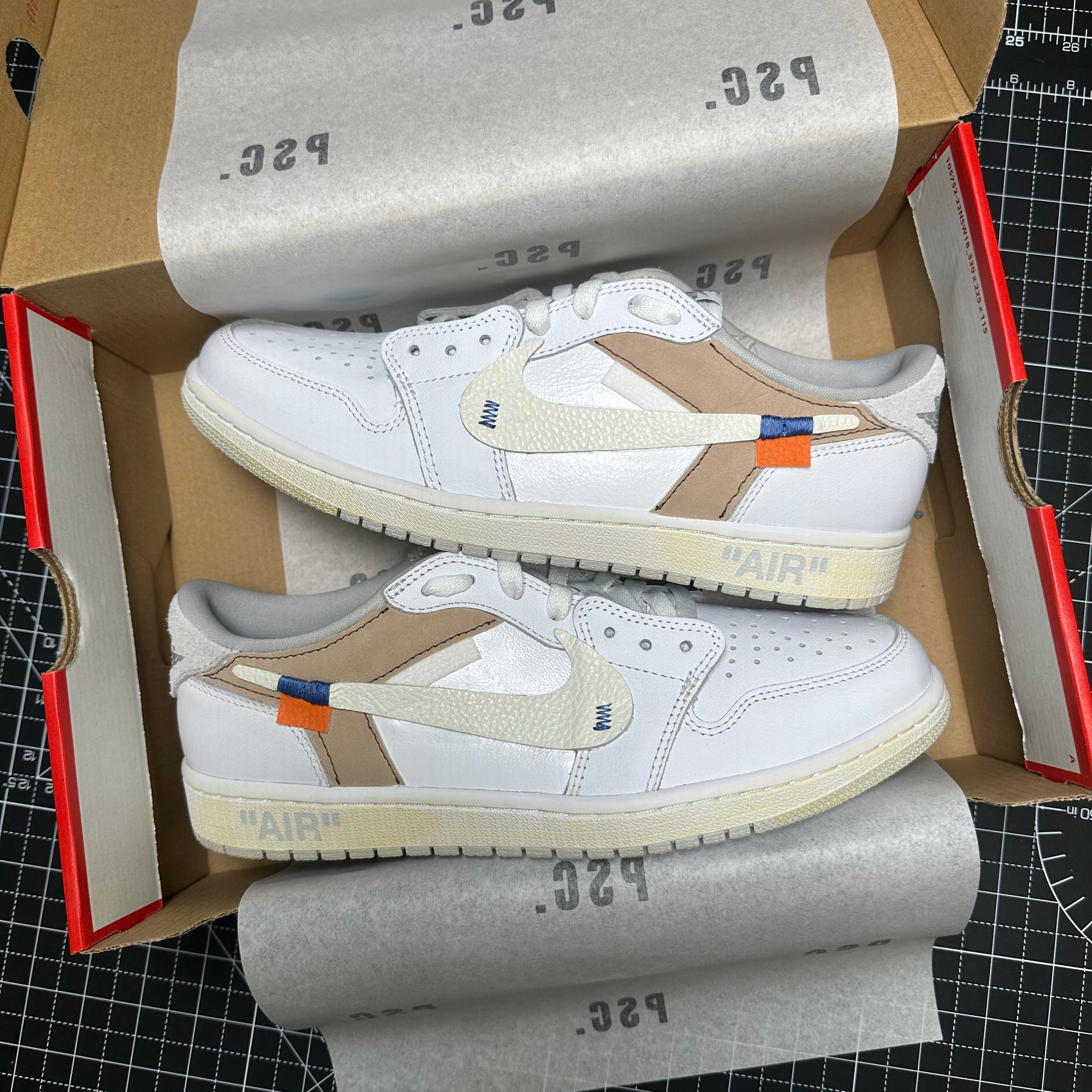 Nike Jordan 1 OW White - UK 8.5