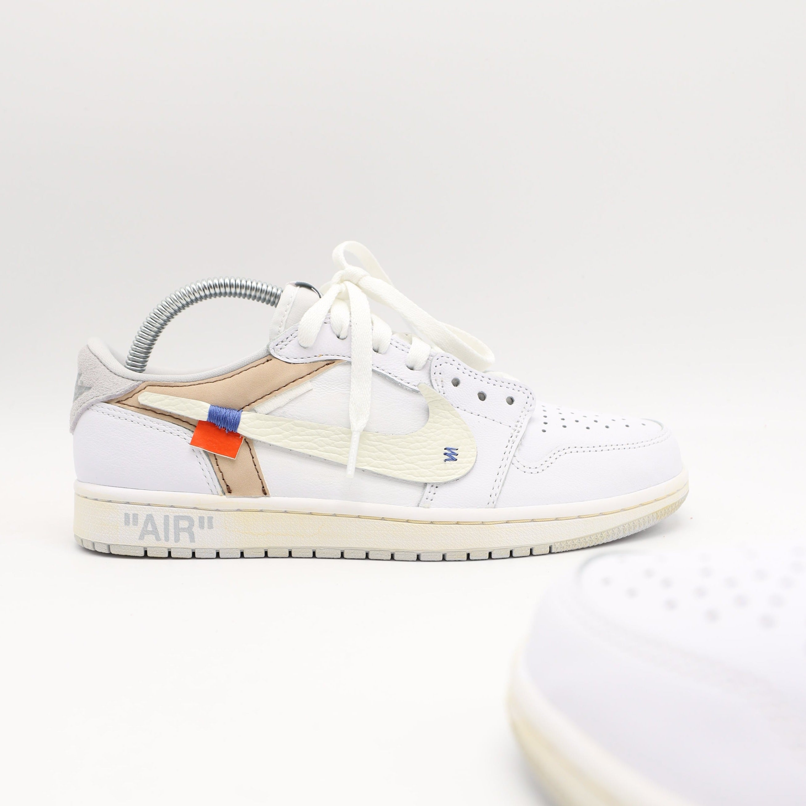 Ow jordan best sale 1 white