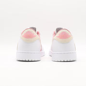 Nike Jordan 1 - Cotton Candy