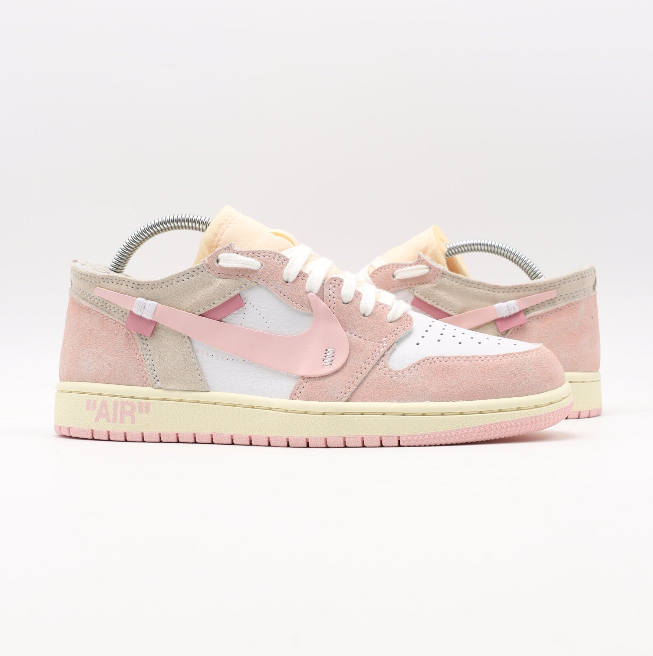 Nike Jordan 1 - Washed Pink Low