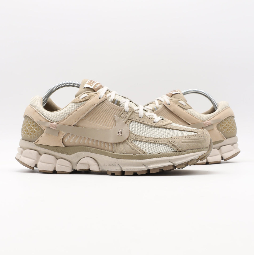 Nike Zoom Vomero - Khaki Sesame