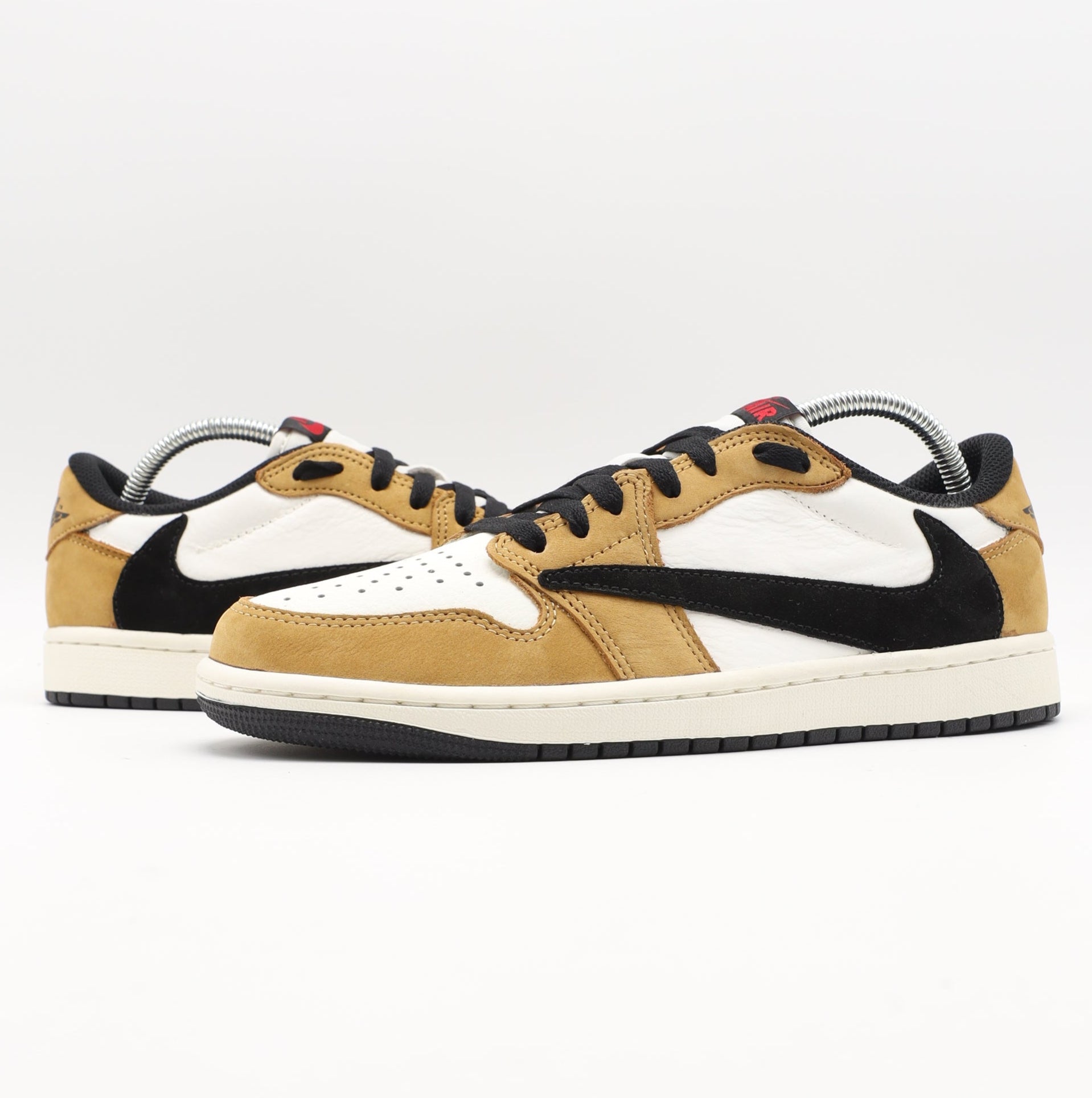 Nike Jordan 1 - Rookie