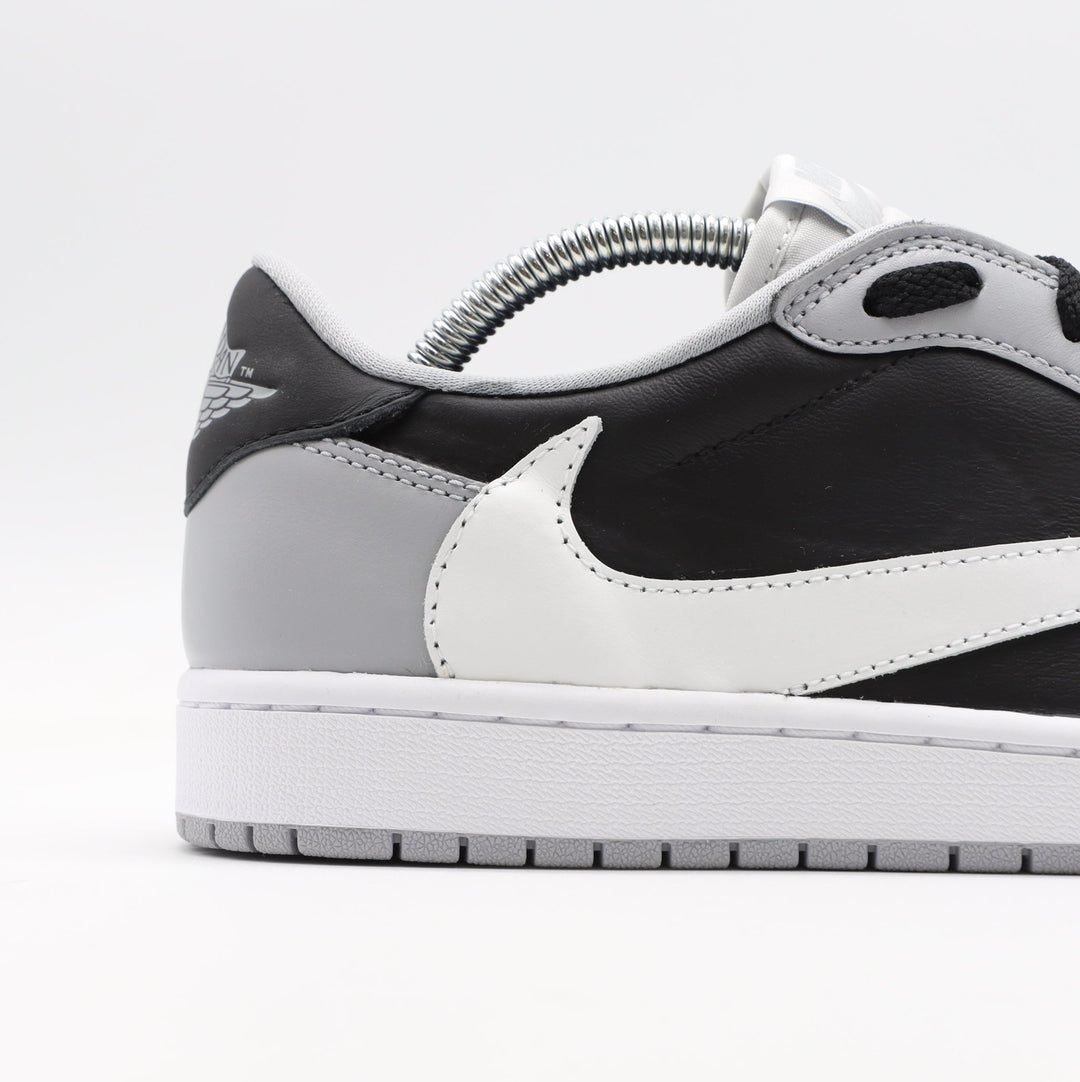 Nike Jordan 1 - Charcoal (JUST DROPPED)
