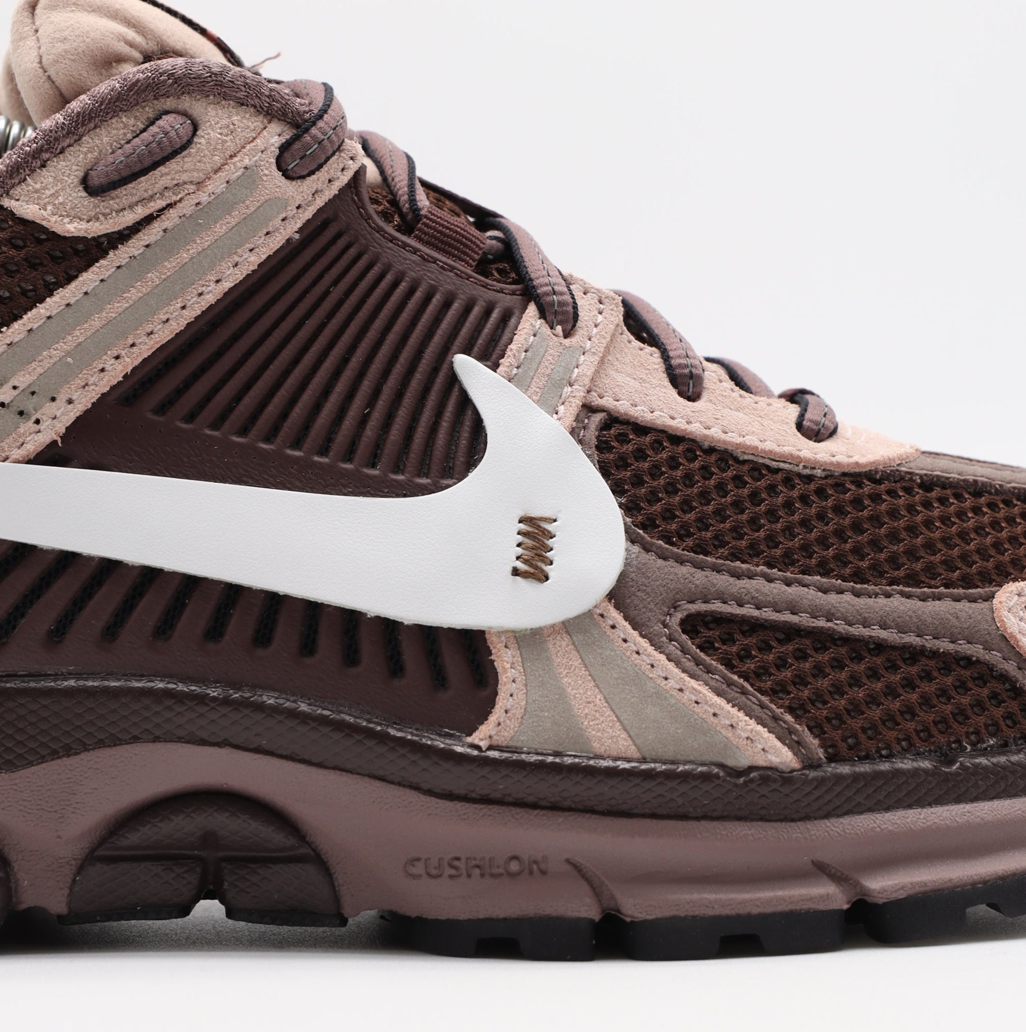 Nike Zoom Vomero - Eclipse V1