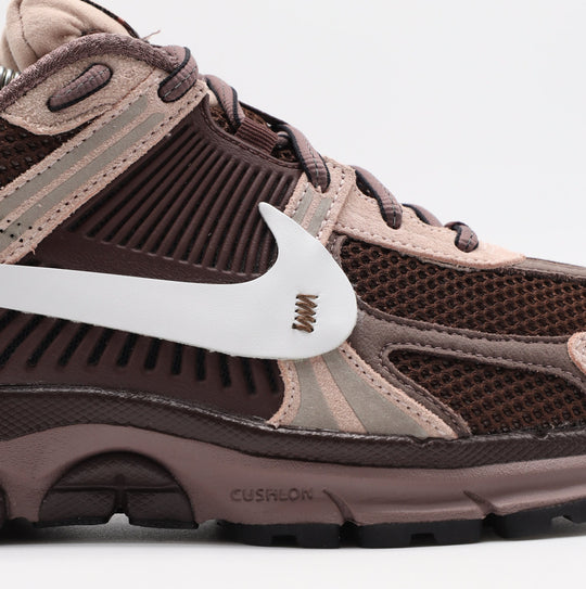 Nike Zoom Vomero - Eclipse V1