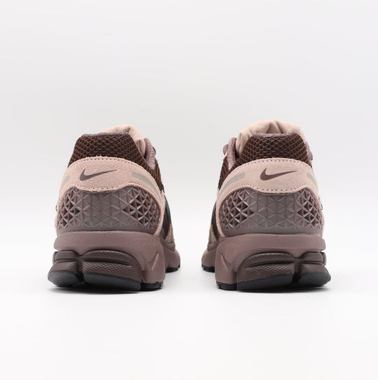 Nike Zoom Vomero - Eclipse V1