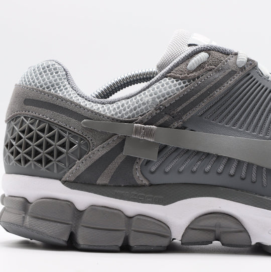 Nike Zoom Vomero - Cool Grey
