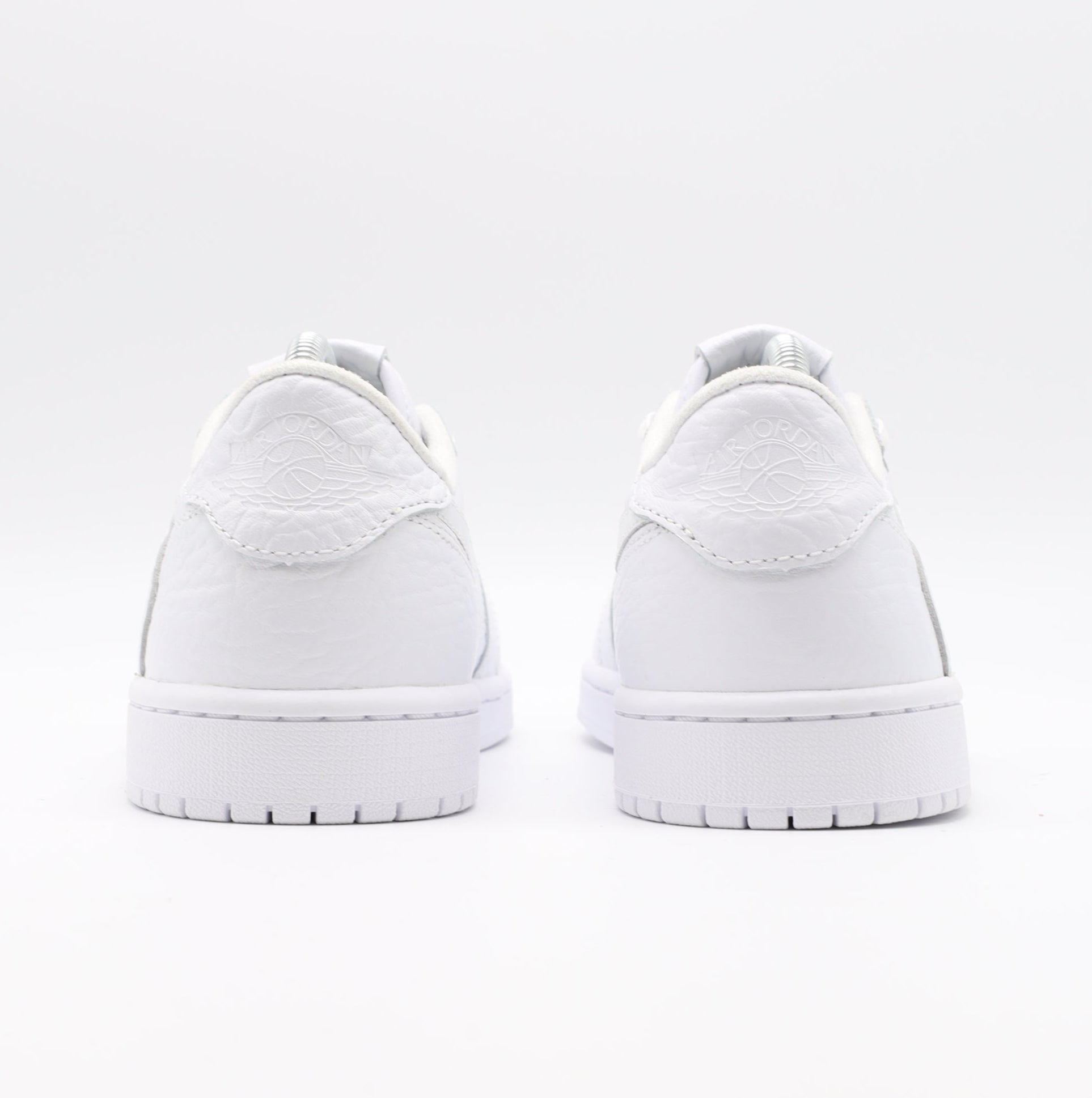 Nike Jordan 1 - Triple White V1 (JUST DROPPED)