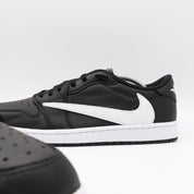 Nike Jordan 1 - Shadow (JUST DROPPED)