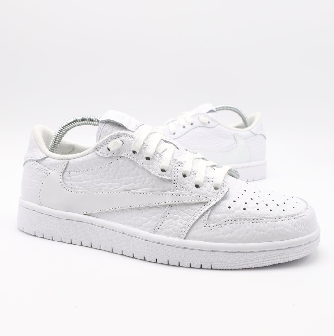 Nike Jordan 1 - Triple White V1 (COMING SOON)