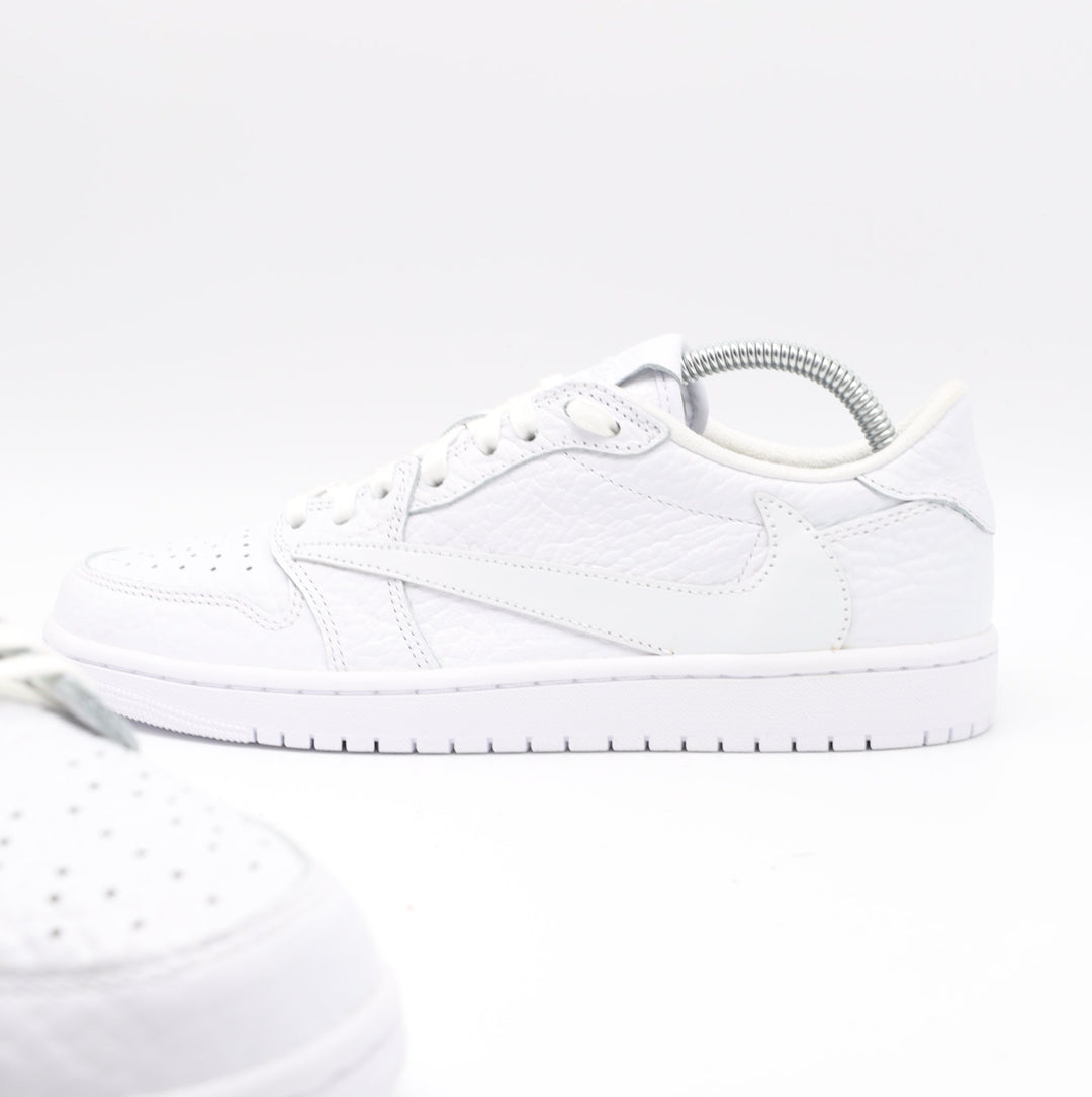 Nike Jordan 1 - Triple White V1 (COMING SOON)