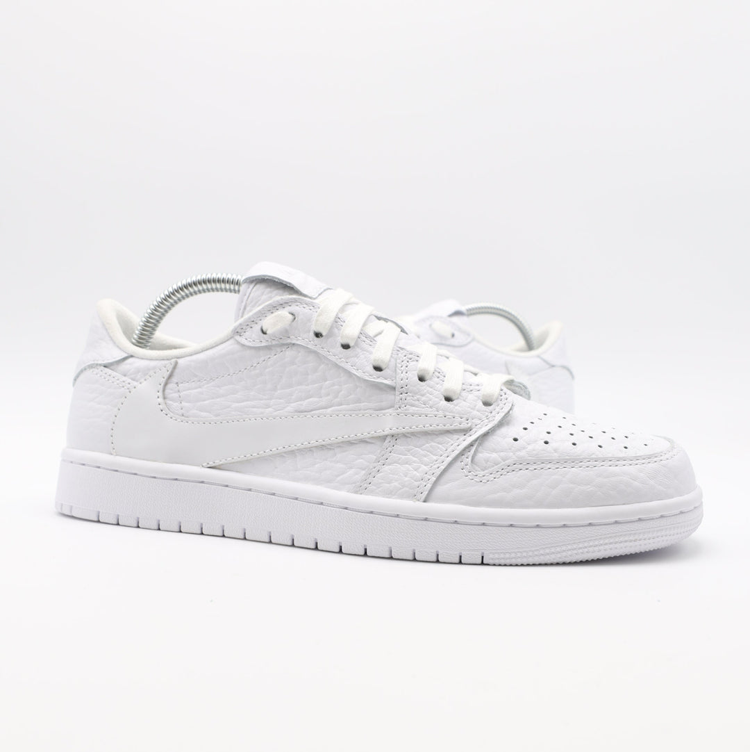 Nike Jordan 1 - Triple White V1 (COMING SOON)