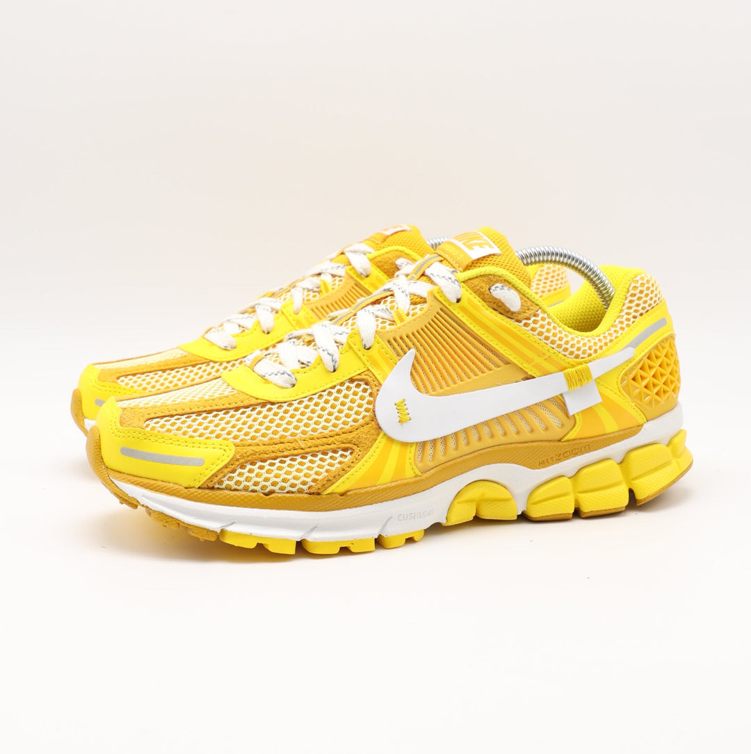 Nike Zoom Vomero - Yellow Ochre