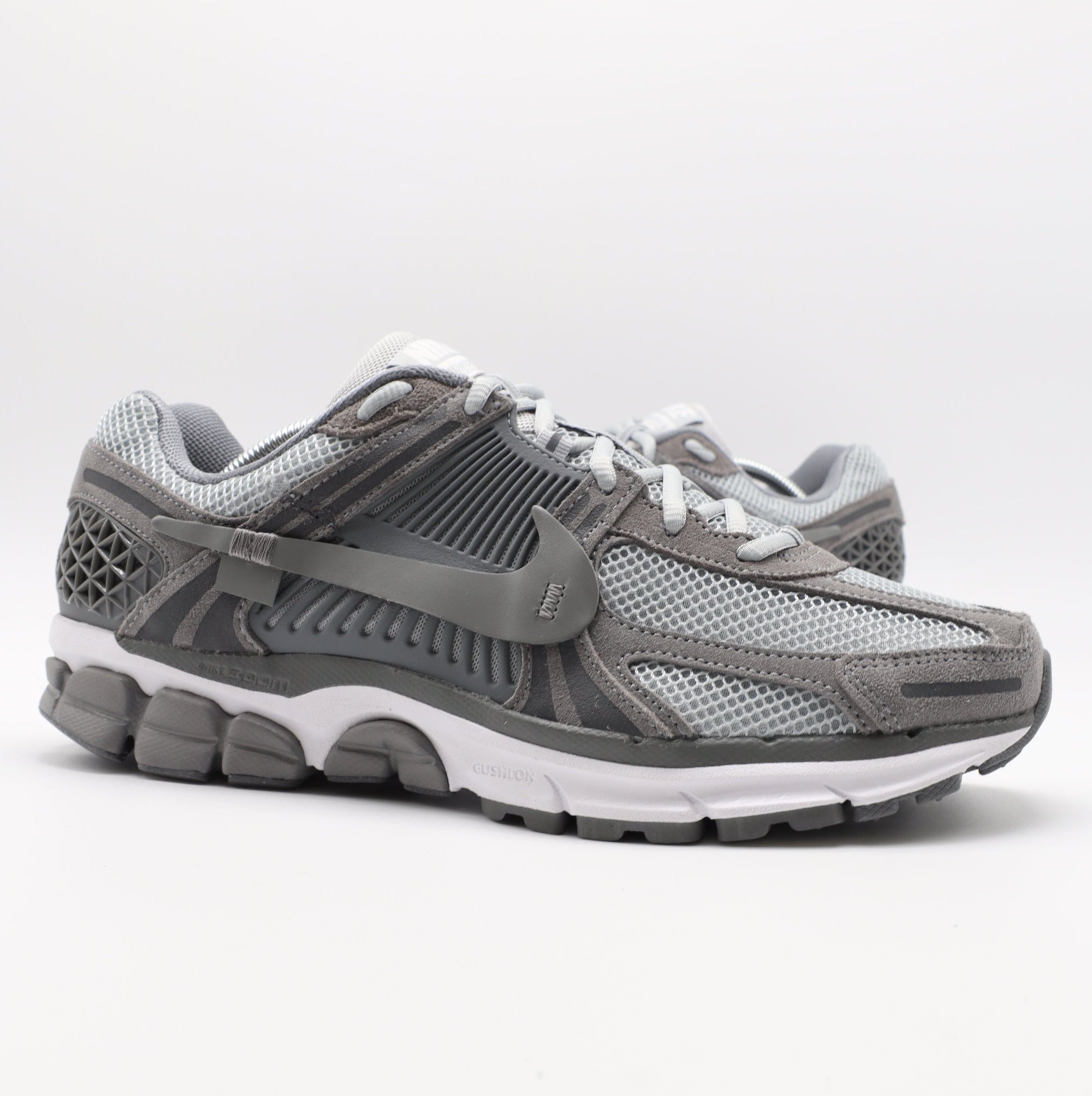 Nike Zoom Vomero - Cool Grey