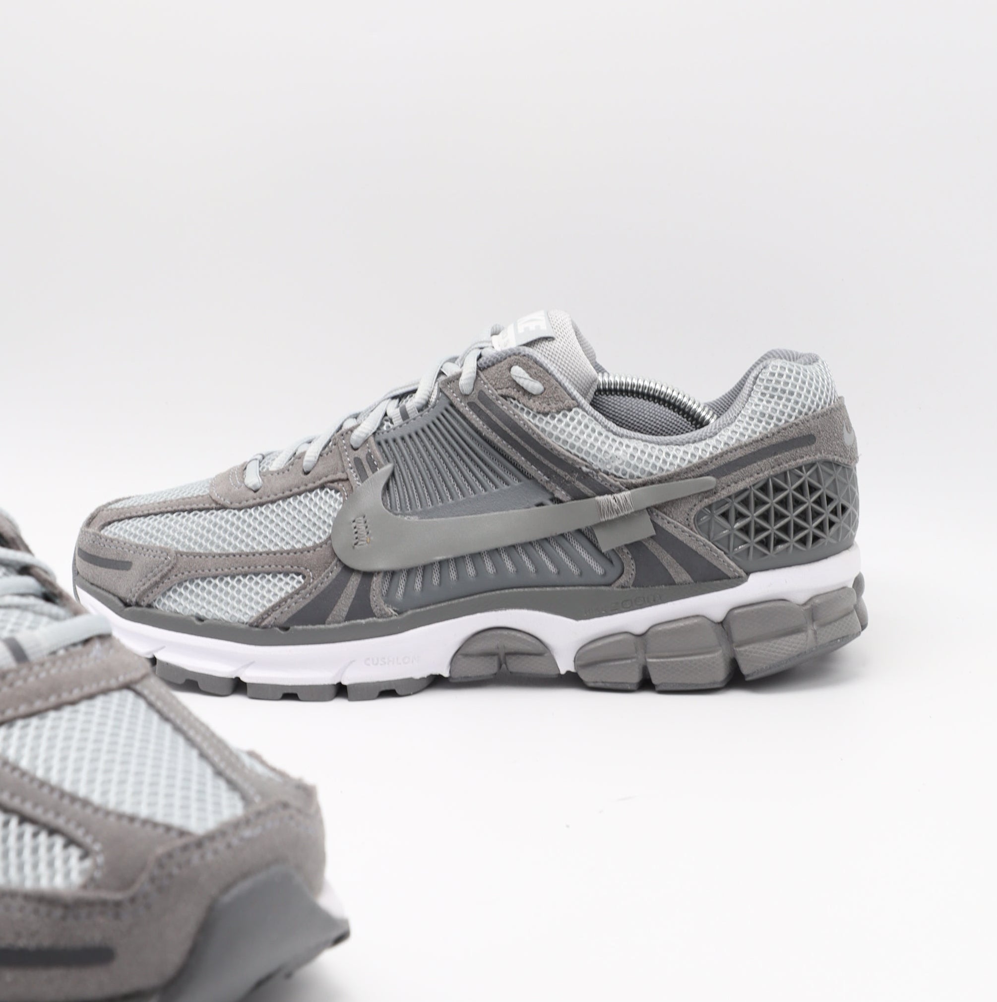 Nike Zoom Vomero - Cool Grey