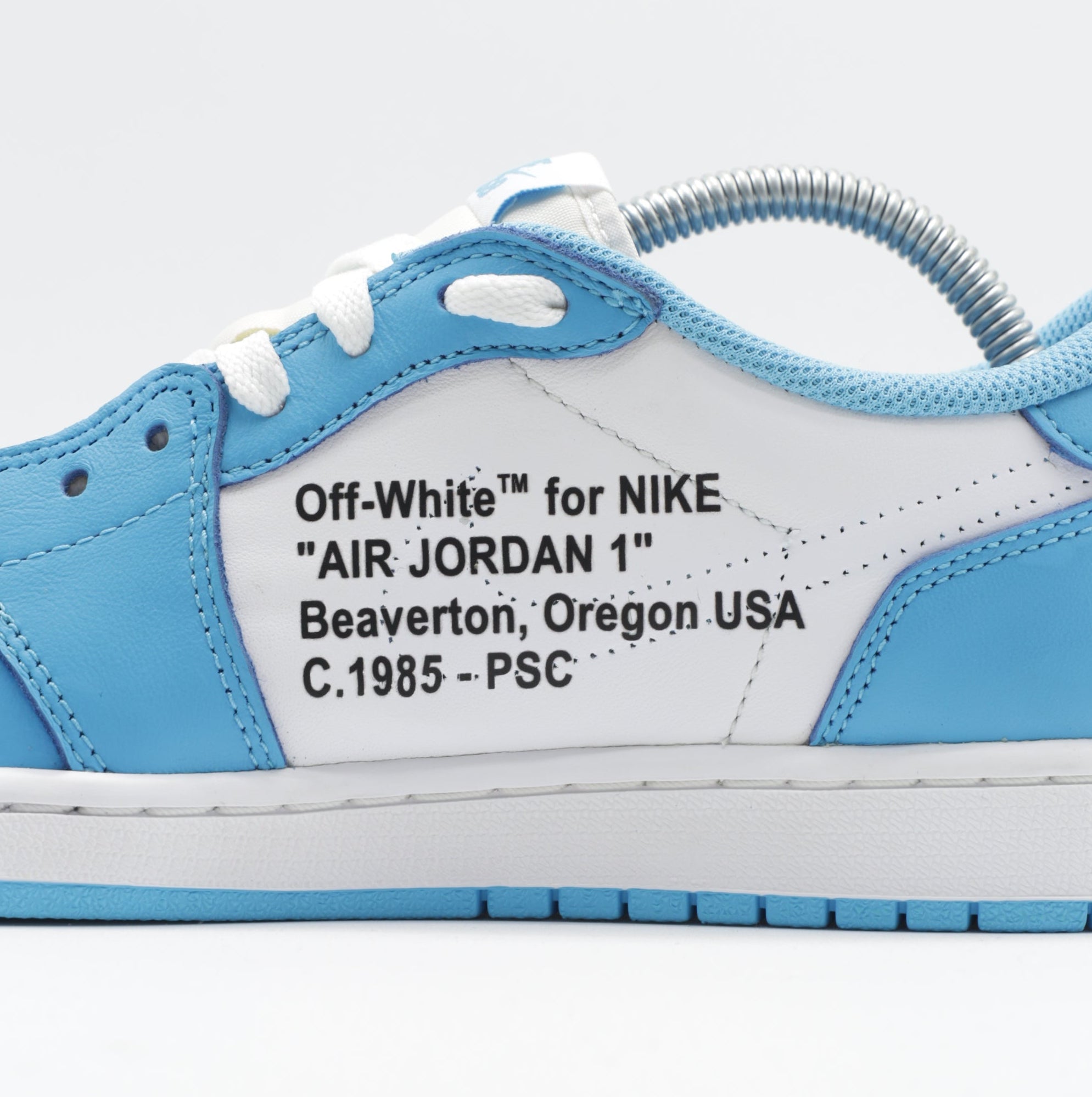 Nike Jordan 1 SB - UNC V2