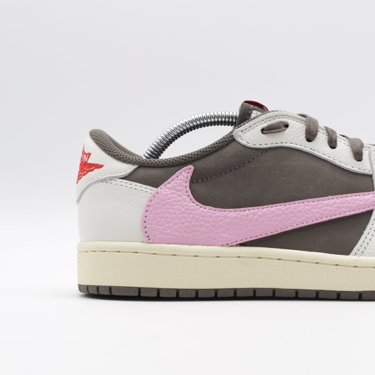 Nike Jordan 1 Retro Low OG x Travis Scott'Reverse Mocha' - Pink Touch