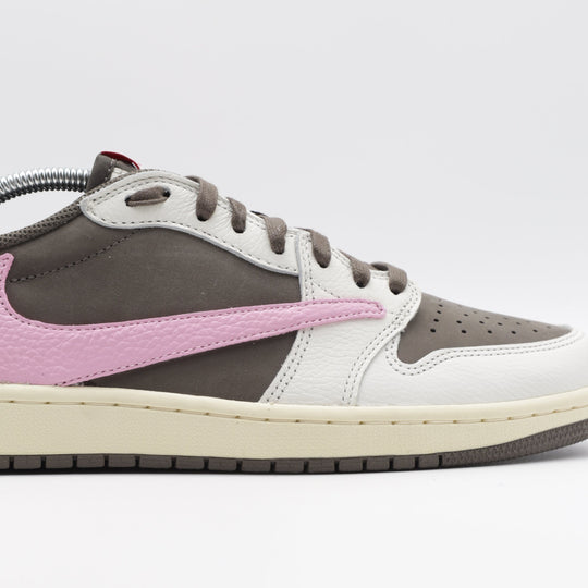 Nike Jordan 1 Retro Low OG x Travis Scott'Reverse Mocha' - Pink Touch