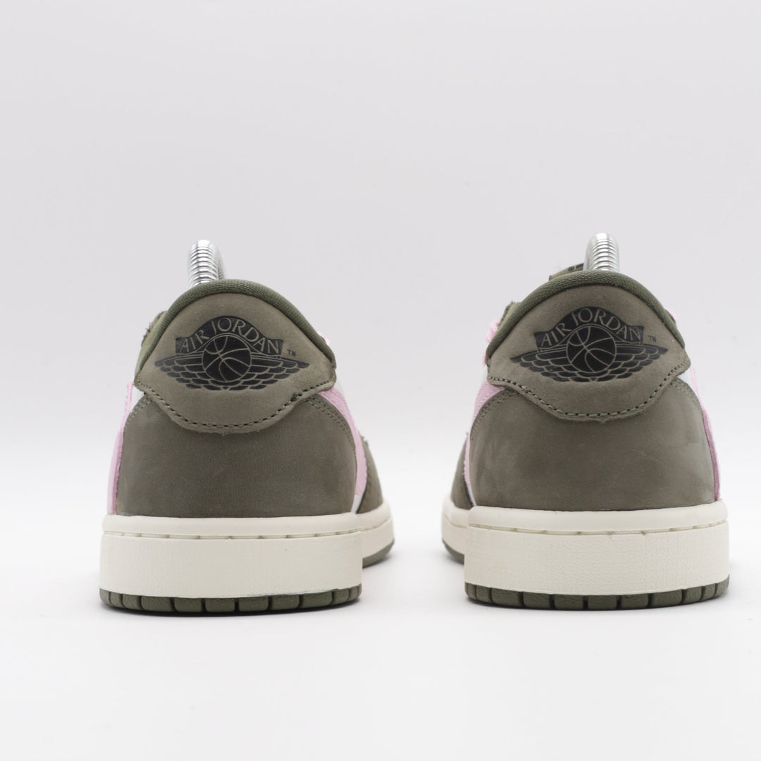 Nike Jordan 1 - Candy Swoosh (JUST DROPPED)