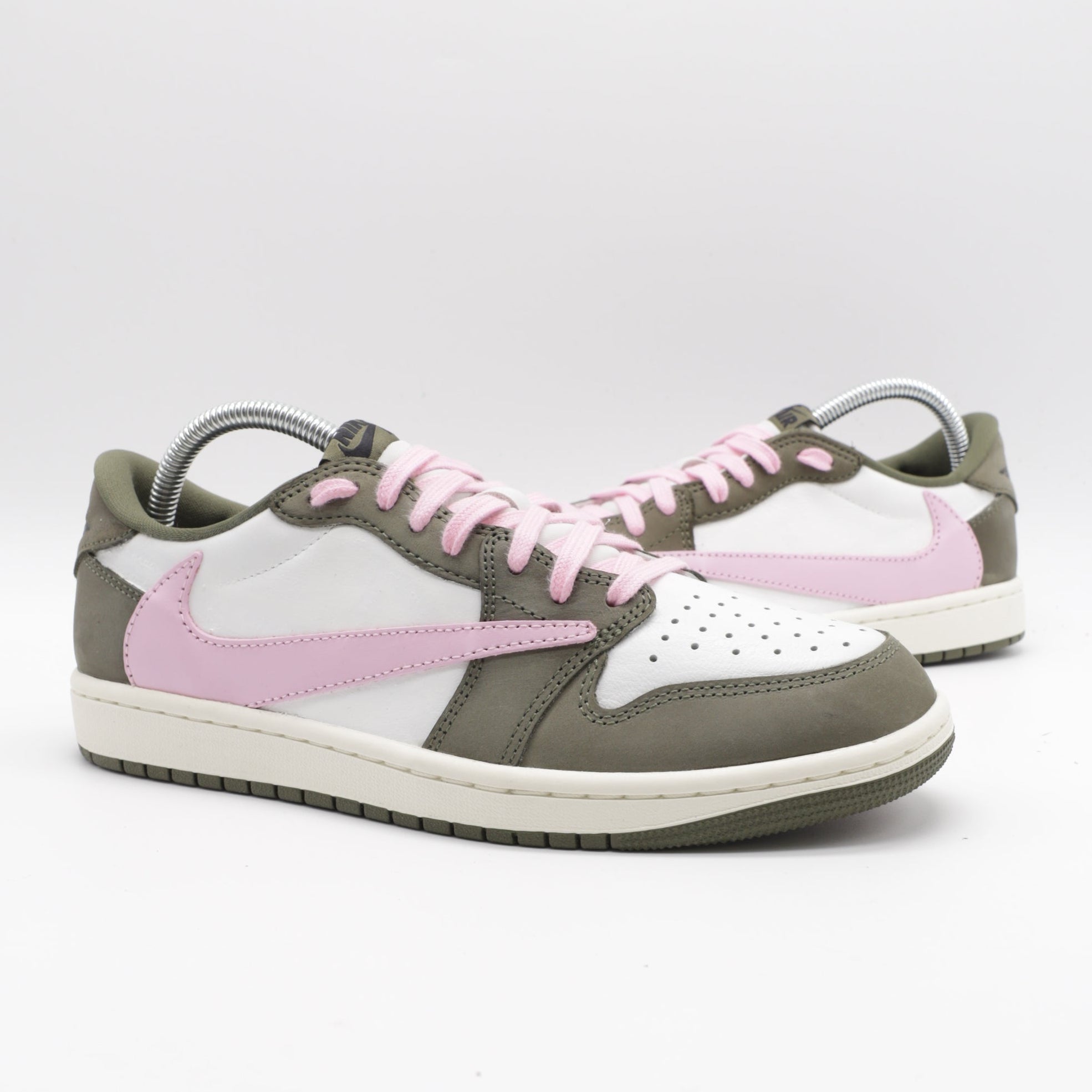 Nike Jordan 1 - Candy Swoosh (JUST DROPPED)