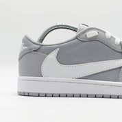 Nike Jordan 1 - Concrete