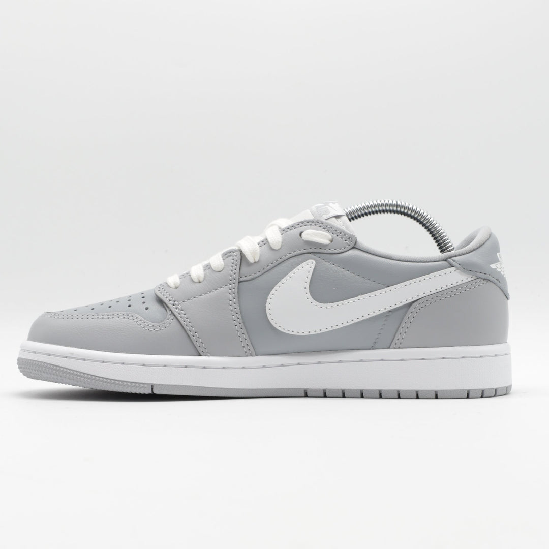 Nike Jordan 1 - Concrete