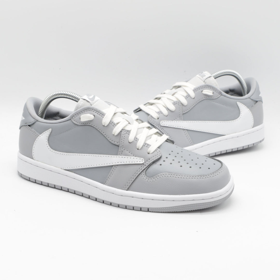 Nike Jordan 1 - Concrete