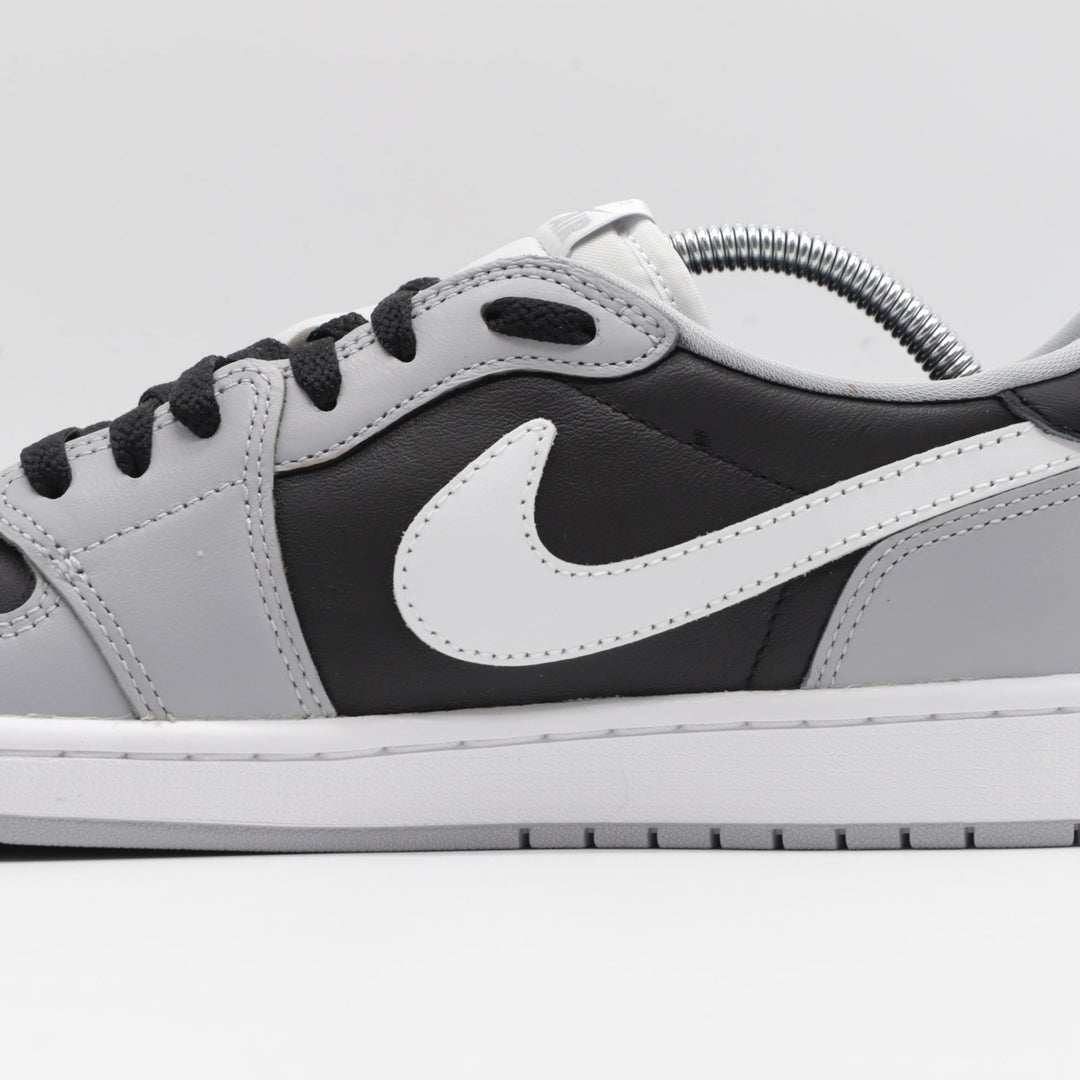 Nike Jordan 1 - Charcoal