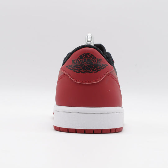 Nike Jordan 1 - Black Toe Crimson