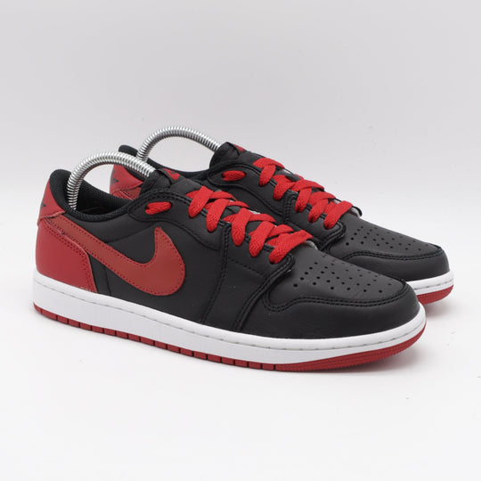 Nike Jordan 1 - Black Toe Crimson