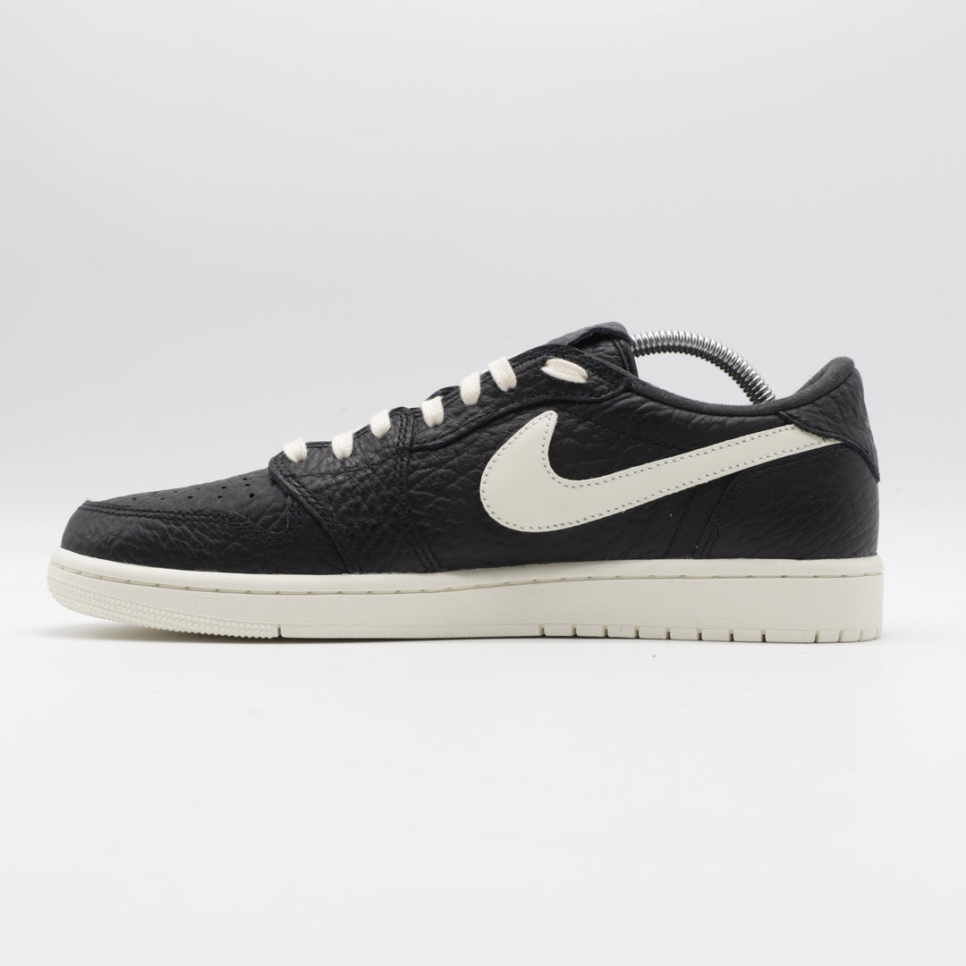 Nike Jordan 1 - Noir Vintage