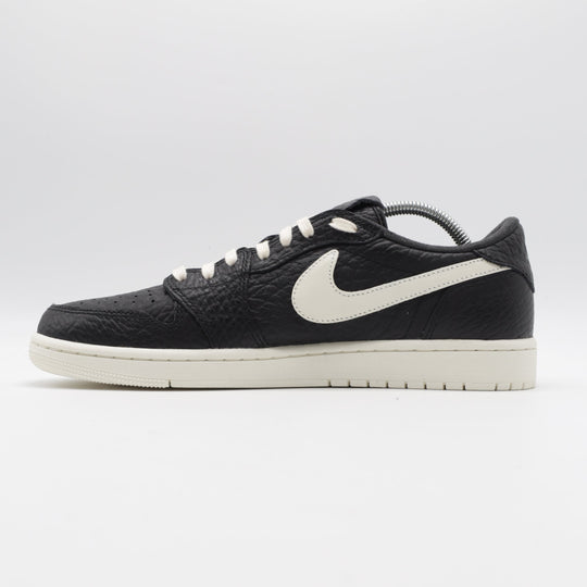Nike Jordan 1 - Noir Vintage