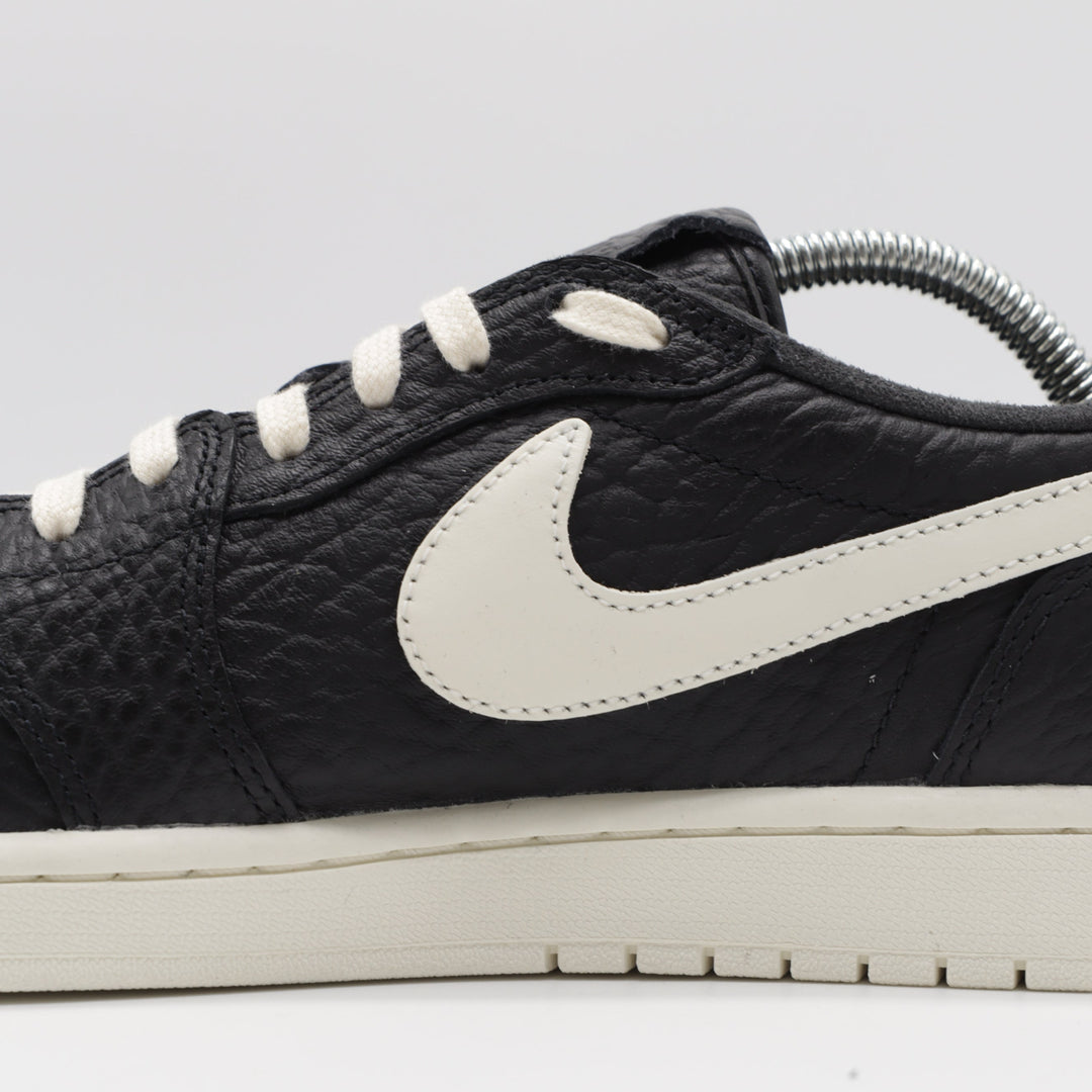 Nike Jordan 1 - Noir Vintage