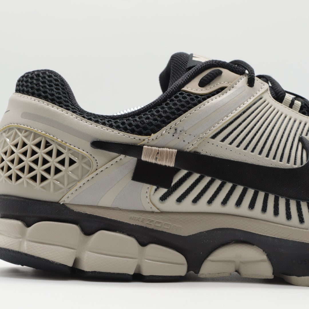Nike Zoom Vomero - Sandstone